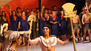 AKAS KÄŠ, LA PROMESA DEL GUERRERO