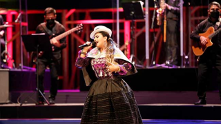 KAREN RIQUES | TEATRO EN GRANDE