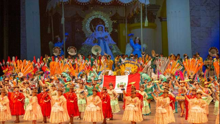 HOMENAJE A PUNO Y A LA VIRGEN DE LA CANDELARIA